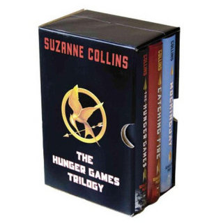 The Hunger Games Trilogy Box set  “饥饿游戏三部曲”套装，共3册 英文原版