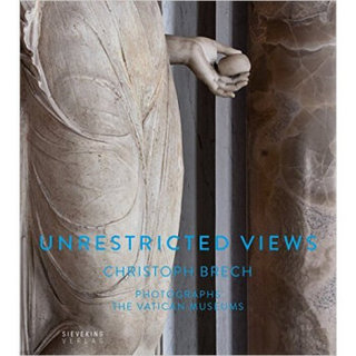 Unrestricted Views: Christoph Brech Photographs the Vatican Museums不受限制的观点：克里斯托夫布雷克照片梵蒂冈博物馆