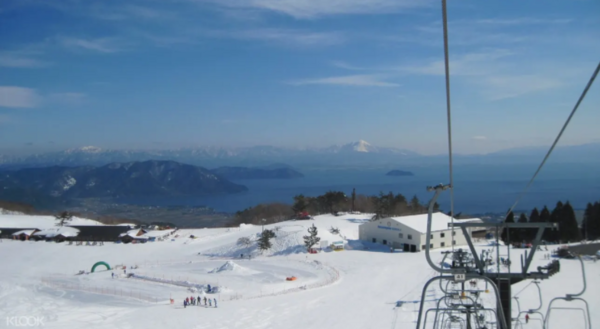 日本东京-富士山二合目YETI 滑雪场一日体验 可选新手套餐