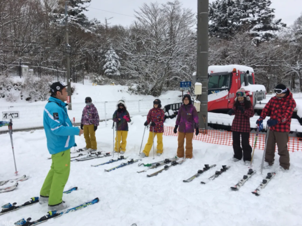 日本东京-富士山二合目YETI 滑雪场一日体验 可选新手套餐