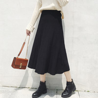 俞兆林 2019秋冬新款半身裙女中长款高腰加厚显瘦时尚螺纹针织长裙 YWBQ198641 黑色 均码