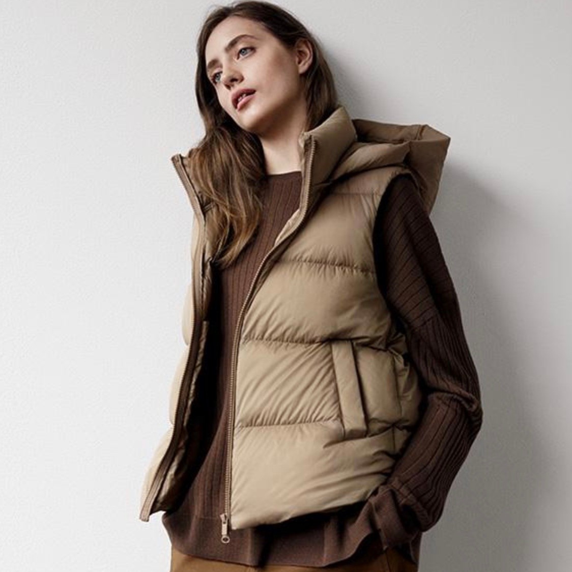 uniqlo 优衣库 420278 女装轻型连帽羽绒背心