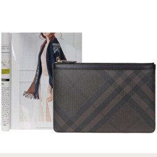 Burberry 博柏利女士手提包 Burberry 巴宝莉 博柏利男款london系列巧克力色黑色格纹pvc手拿包 报价价格评测怎么样 什么值得买