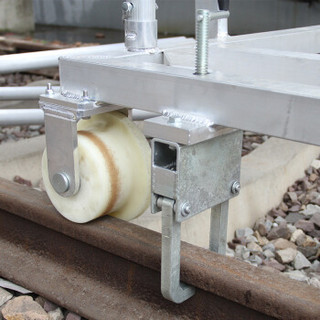 瑞居折叠铝合金脚手架 地铁轨道检修平台车 移动便携工程装修爬梯平台脚手架G2.7M