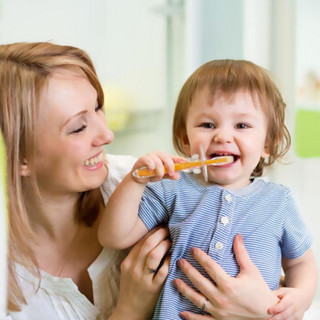 哈丁宝贝 儿童牙刷 婴儿训练牙刷 软毛硅胶 2段训练牙刷 1-2-3岁