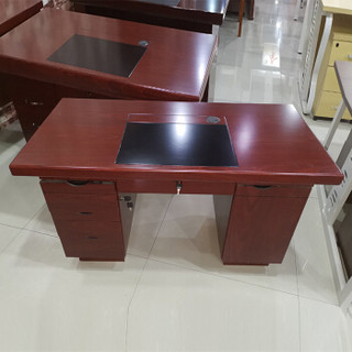 94027 电脑桌办公家具主管桌职员办公桌油漆桌1.4米