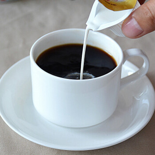 雀巢(Nestle)咖啡奶茶伴侣 香浓奶油奶精球 (牛奶含量38%) 20粒x10ml 盒装200ml