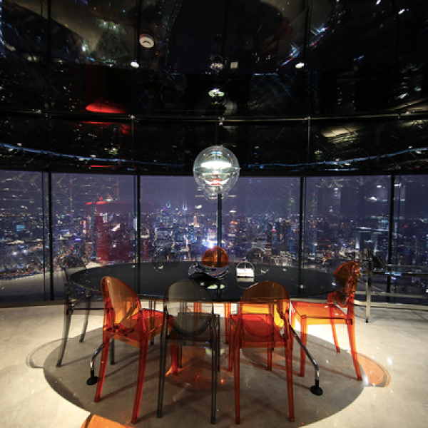 高端秀住在东方明珠里还送腕表上海东方明珠230空中酒店1晚套餐