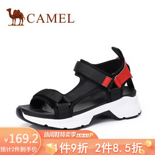 骆驼（CAMEL） 女士 时尚厚底运动风魔术贴凉鞋 A92561621 黑/红 38