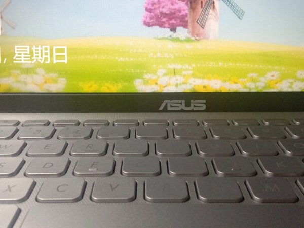 买了一个多月才评论的，用着感觉还行，就是