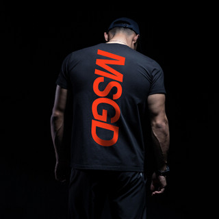MSGD 运动健身短袖T恤 男子印花休闲时尚上衣 FORTITUDE BLACK 坚毅黑 XL(现货开售)