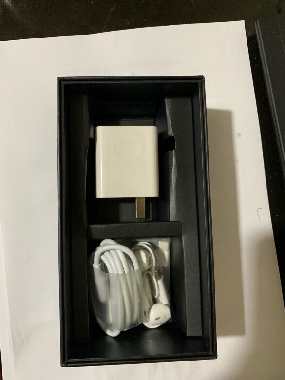 手机是不错,不愧为大牌子,非常流畅