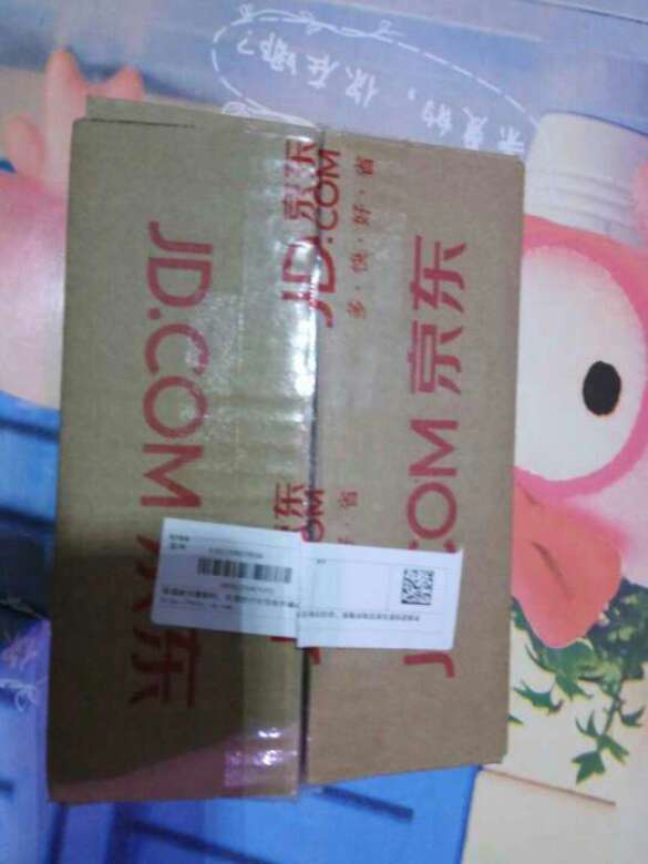 用了一周才评价,手机非常漂亮,很薄,拿在