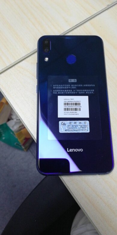性价比很高，买来当备用机，内存空间很充足