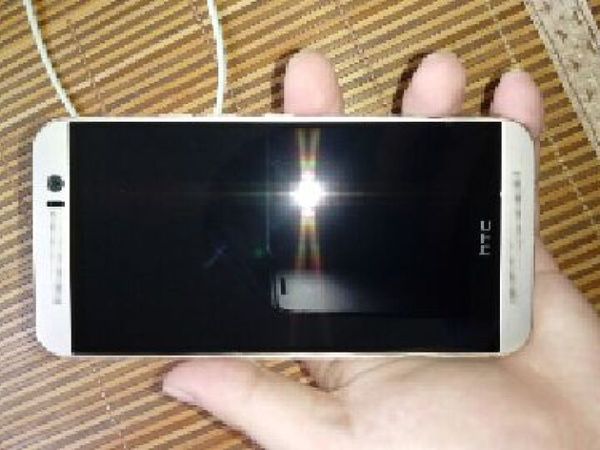 金属质感非常漂亮，手感也很好，运行流畅，