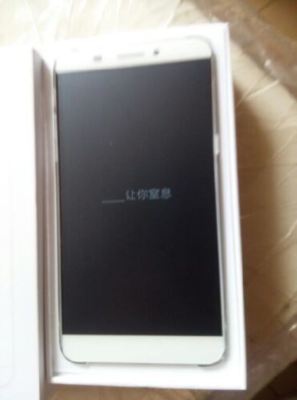 非常好看。。。不知道性能怎样。。用后再评