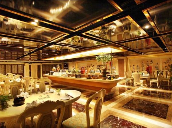 北京行宫酒店 迎宾楼商务大床房2晚(含双早+50元餐券+延迟退房)可拆分