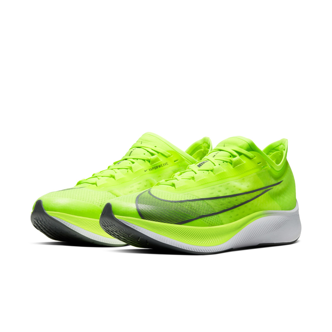 5K+字 30+图，借Nike Alphafly NEXT%上脚浅谈Nike严肃跑鞋