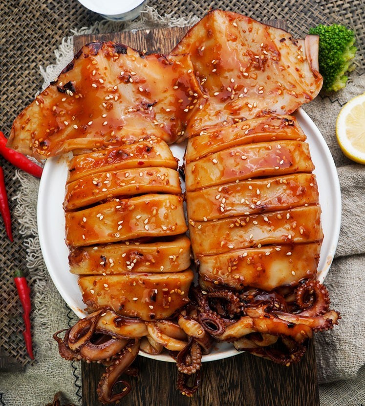 鲜拔头筹 即食香辣大鱿鱼 500g *4件