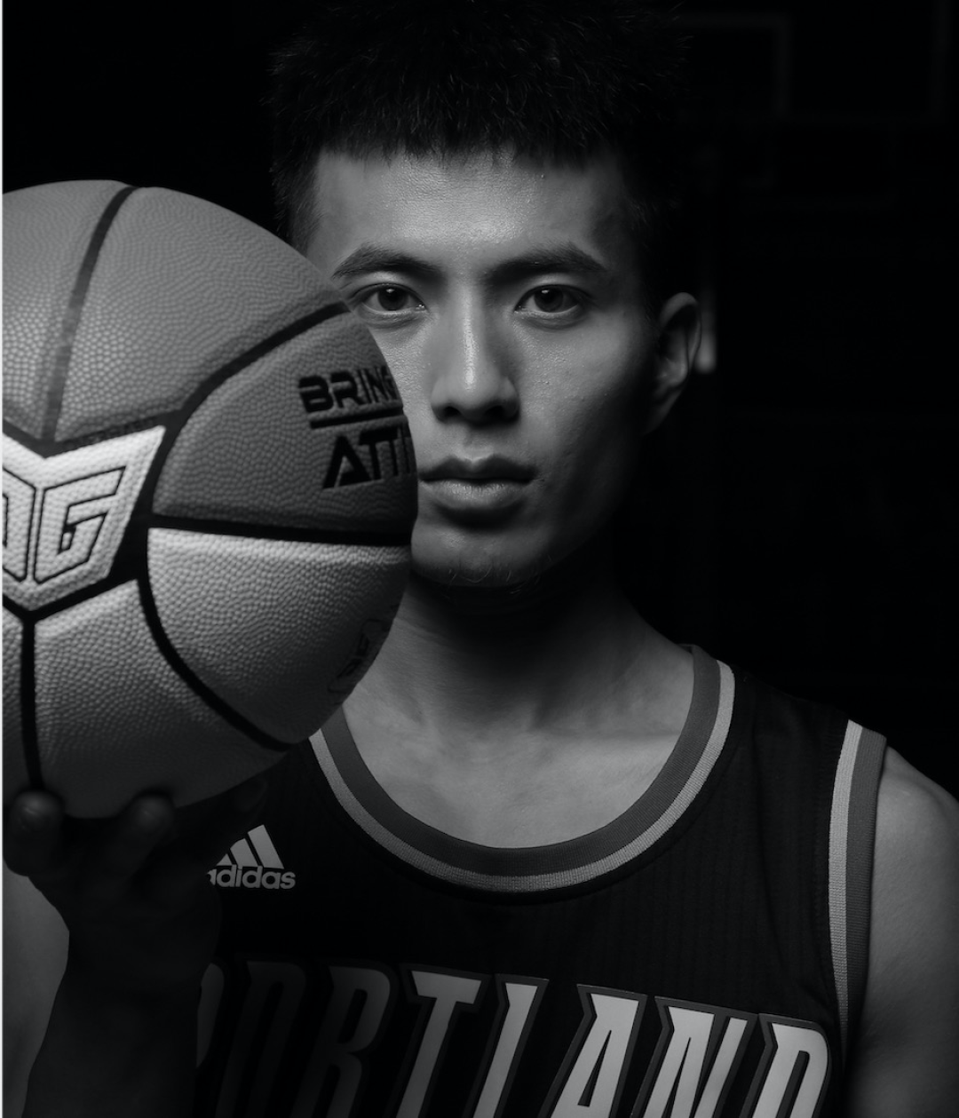 618达人带你买: 军哥教你选篮球,来自虎扑路人王冠军的实名安利