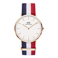 丹尼尔惠灵顿(DanielWellington)DW手表 男表40mm白盘尼龙带+手镯套装 情人节专属礼物(限定臻爱礼盒)