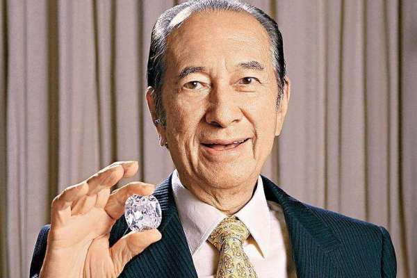 两万以下钻石婚戒怎么选？看完这篇保证你选钻不迷路
