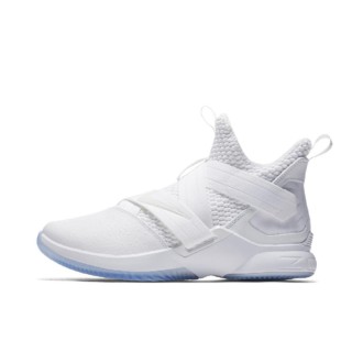 NIKE 耐克 Nike LeBron Soldier 12 篮球鞋