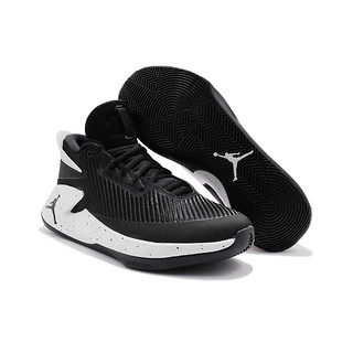 NIKE 耐克 Jordan Fly Lockdown 篮球鞋 金属银/黑 43