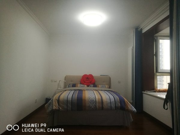 不错，无异味，手感不错，又轻又软，尺寸正