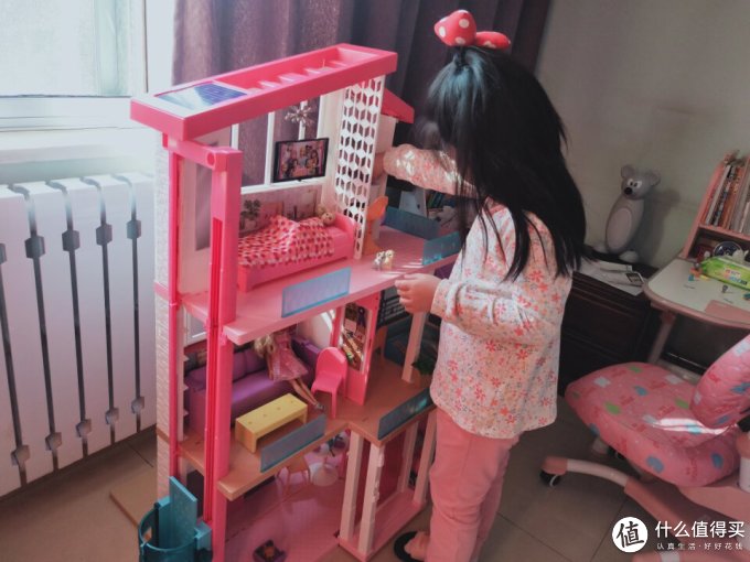 芭比娃娃玩具