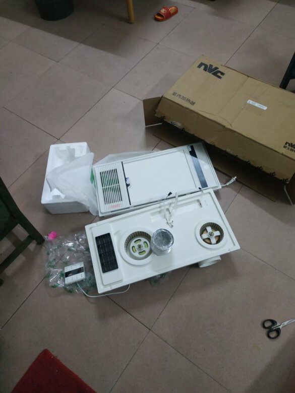 试过机，家里装修还未完成，很靓音感觉不错