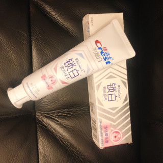 商品crest 佳洁士 3d炫白系列香氛锁白致尚技术牙膏 清恬樱花香款