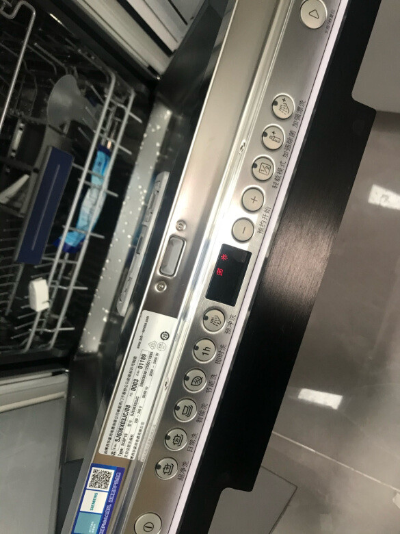给洗碗机用的水龙头刚好