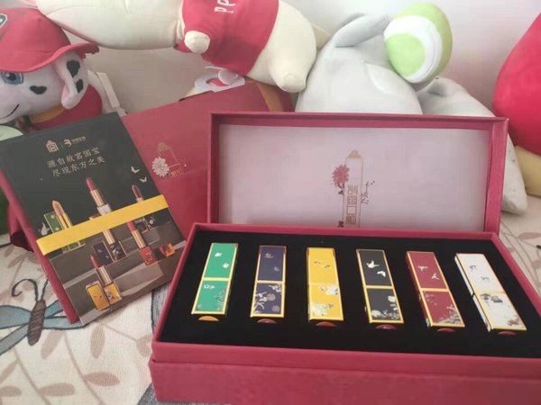 送别人的生日礼物，没使用，所以说不知道怎