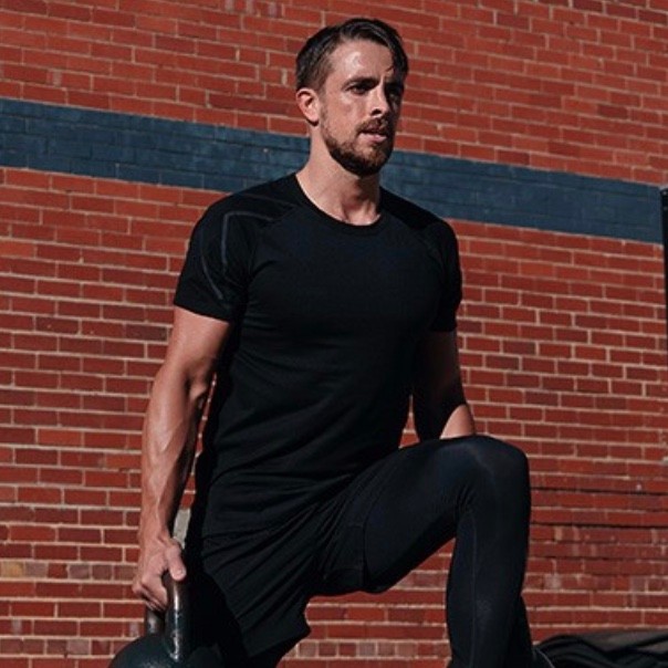 2XU X18102287 男士运动短袖T恤  黑色 M