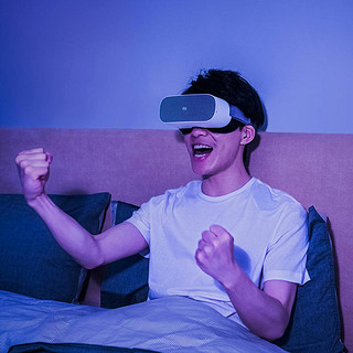 Xiaomi 小米 头戴影院 VR眼镜 一体机（1920x1080、60Hz、16GB）