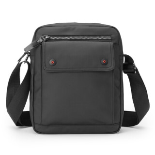 卡拉羊男士单肩包休闲潮流时尚背包超轻挎包cx4148黑色