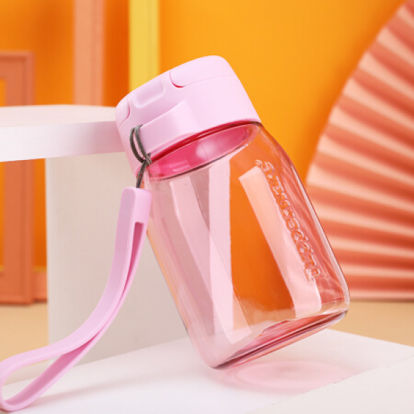 特百惠(tupperware)350ml嘟嘟企鹅杯密封不漏水杯子便携带拎绳儿童