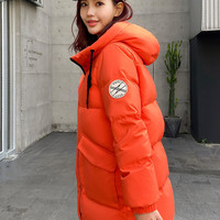 雪中飞 SNOWFLYING2020秋冬新款时尚反光袖标大口袋女短连帽羽绒服X90140052