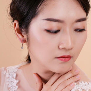 喜钻   显钻白18K金钻石耳环/钻石耳钉  求婚结婚珠宝首饰 红18K金33分