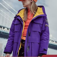 波司登女羽绒服连帽中长款时尚鹅绒外套潮B90142152