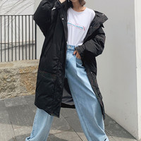 黑色羽绒服女中长款彩虹线2018冬装新款过膝连帽白鸭绒外套太平鸟