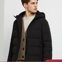 波司登男士新款羽绒服连帽短款秋冬休闲保暖纯色外套B90131049