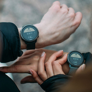 SUUNTO 颂拓 3跑步游泳心率户外运动手表健身瑜伽松拓70种运动模式