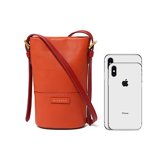 DISSONA 迪桑娜 女包欧美时尚水桶包 新款包包简约真皮单肩斜挎迷你手机包 橙红色