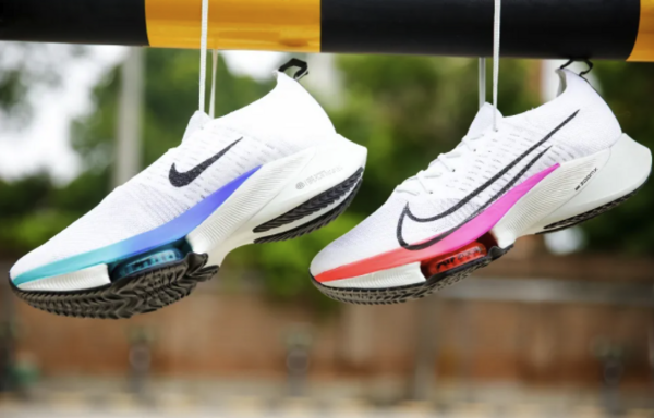 小编精选：NIKE神鞋来了！堪称跑鞋中的兰博基尼！