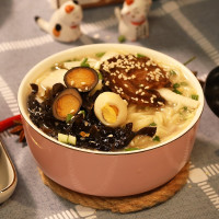 食三点 豚骨日式叉烧拉面 203 *2件