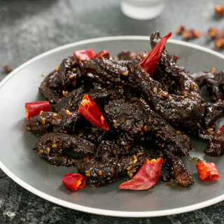 YANXUAN 网易严选 手撕牛肉 200克 黄牛后腿肉精制休闲零食小吃肉干肉脯 五香味