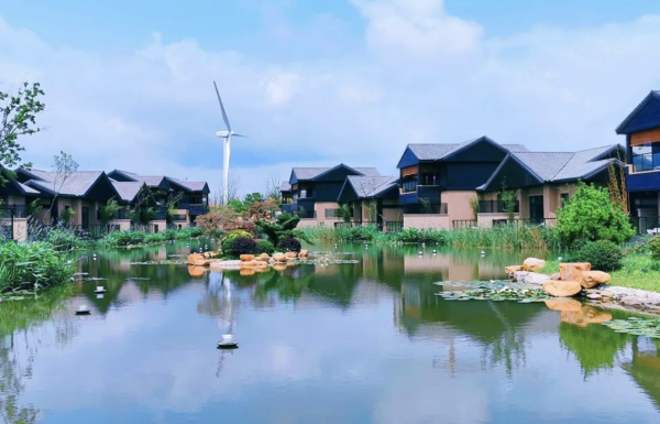 复制拈花湾、国风温泉!启东洲颐温泉酒店 70㎡湖景别墅/湖景家庭别墅1晚套餐
