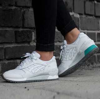 ASICS 亚瑟士 GEL-RESPECTOR 复古运动休闲跑鞋H5W4L-0101 白色 38.5